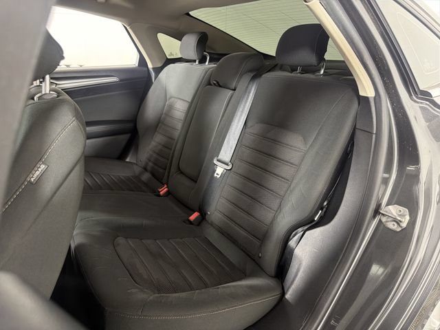 Certified 2019 Ford Fusion SE FWD image 6