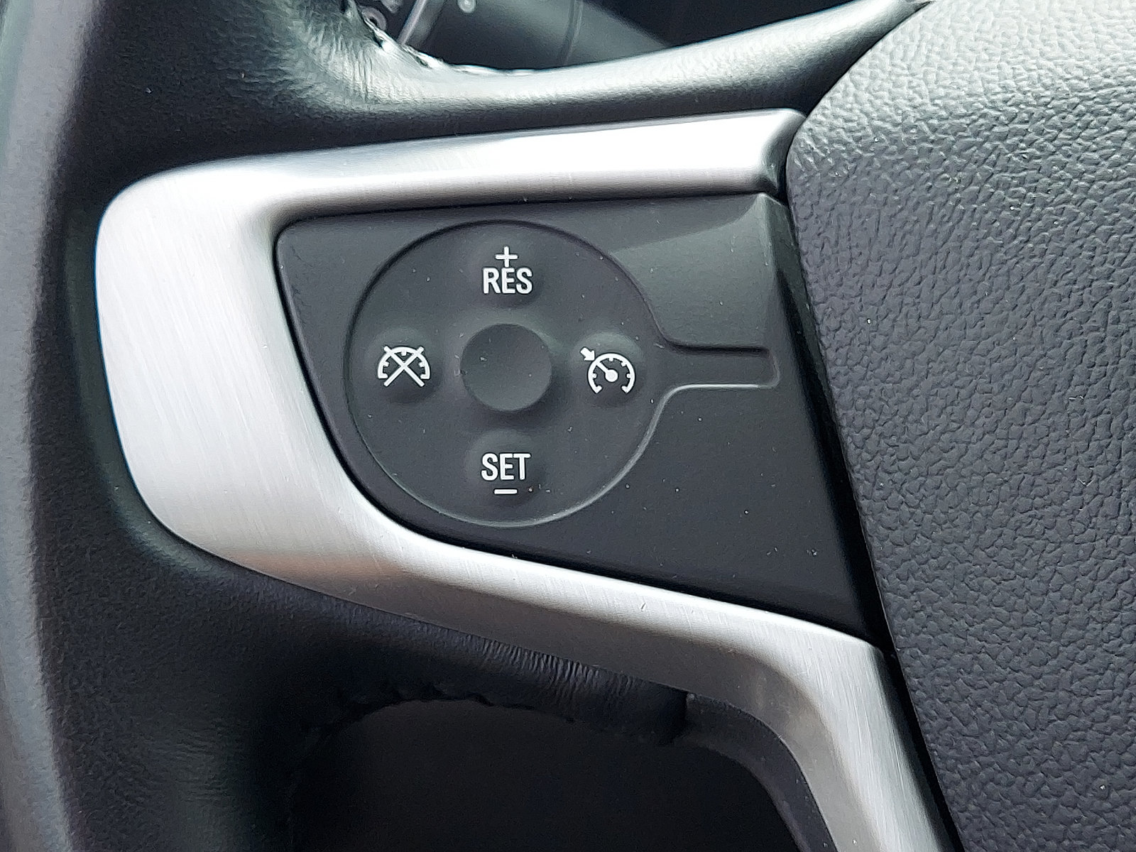 Used 2019 GMC Acadia SLT w/ LPO, Floor Liner Package FWD image 20
