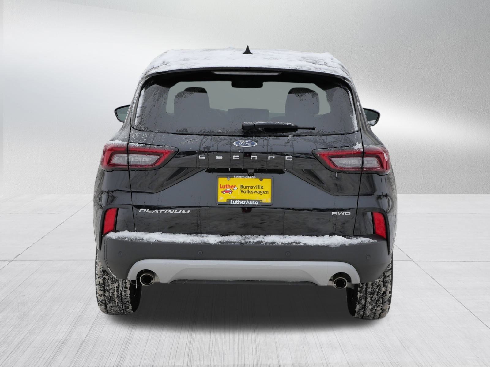 Used 2023 Ford Escape Platinum image 6