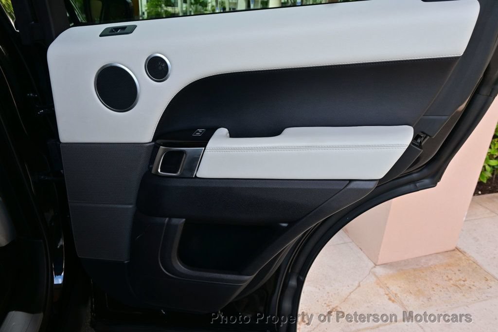 Used 2016 Land Rover Range Rover Sport HSE AWD/4WD image 44