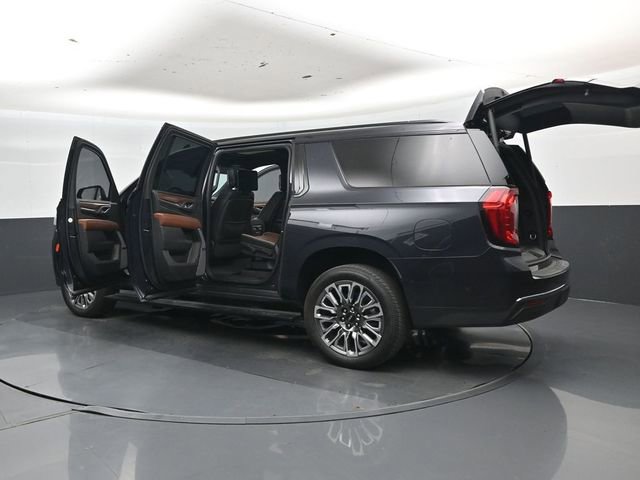 Used 2024 GMC Yukon XL Denali Ultimate AWD/4WD image 49