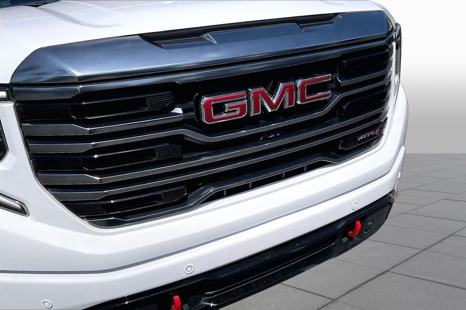 Used 2024 GMC Sierra 1500 AT4 w/ AT4 Premium Package AWD/4WD image 29