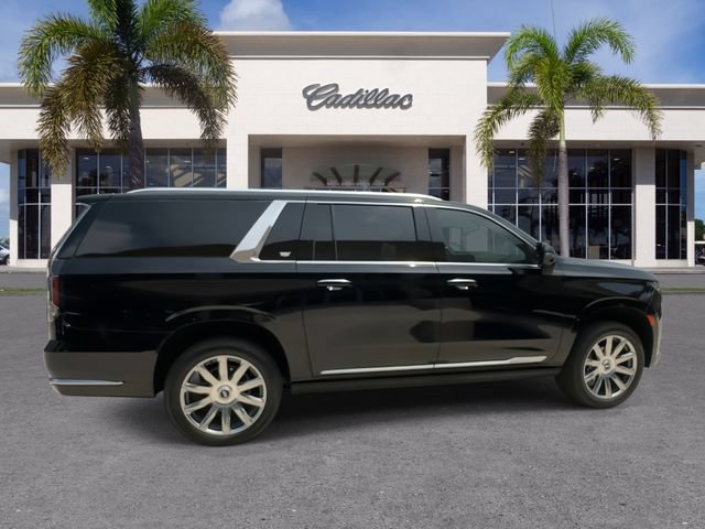 Certified 2024 Cadillac Escalade ESV Premium Luxury Platinum AWD/4WD image 15