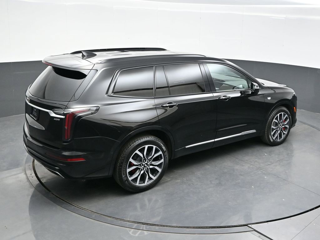 Certified 2025 Cadillac XT6 Sport w/ Platinum Package AWD/4WD image 34