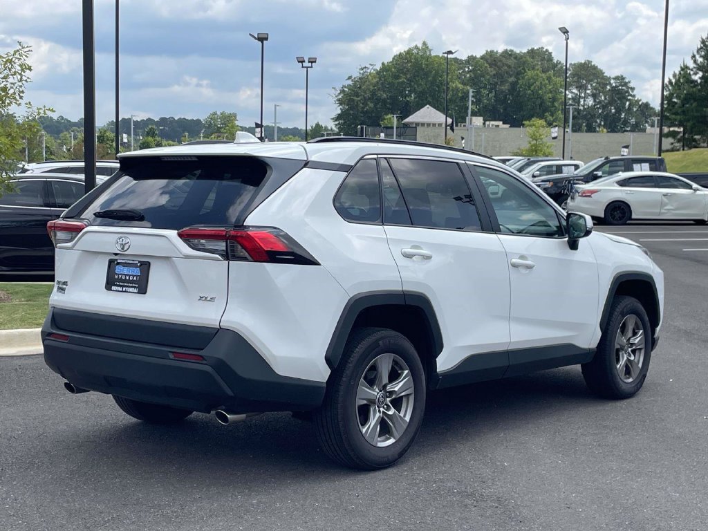 Certified 2024 Toyota RAV4 XLE FWD image 3