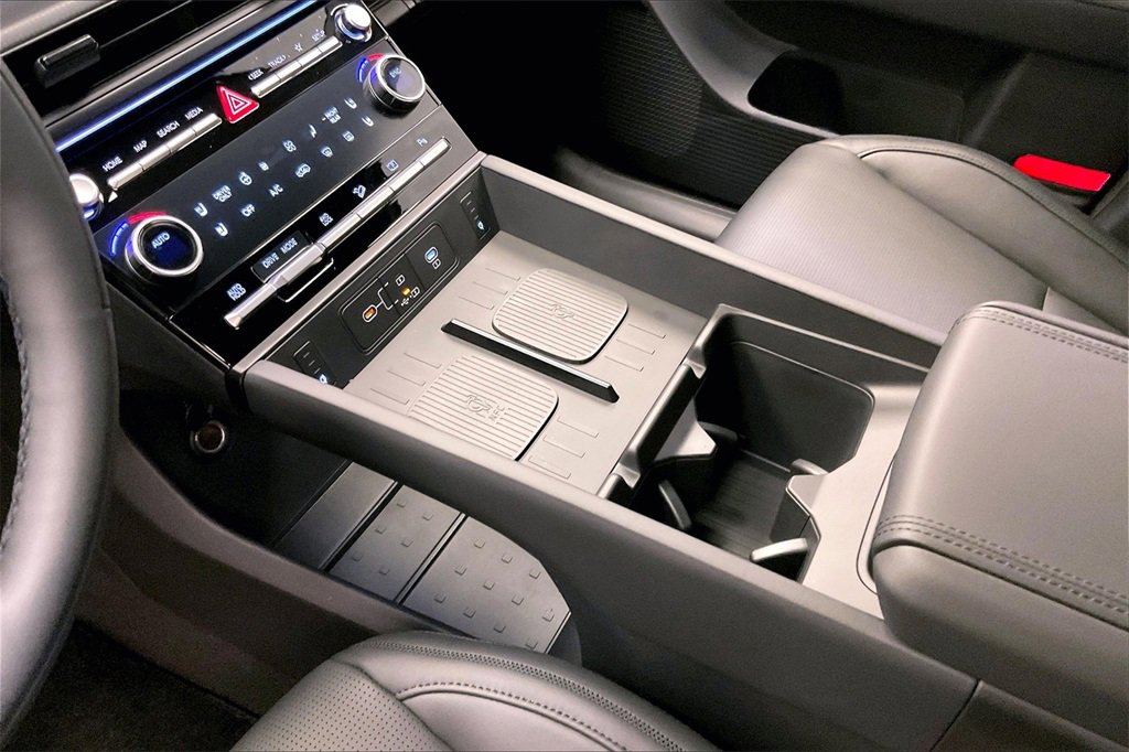 New 2026 Hyundai Santa Fe Calligraphy image 8