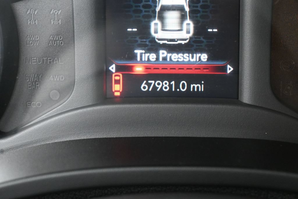 Used 2019 RAM 1500 Big Horn AWD/4WD image 19