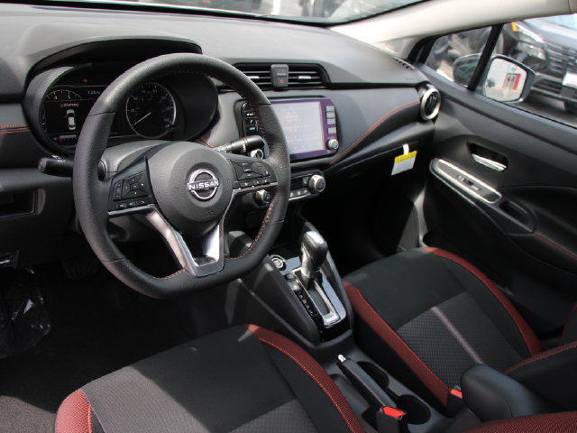 Certified 2025 Nissan Versa SR w/ Trunk Package FWD image 5