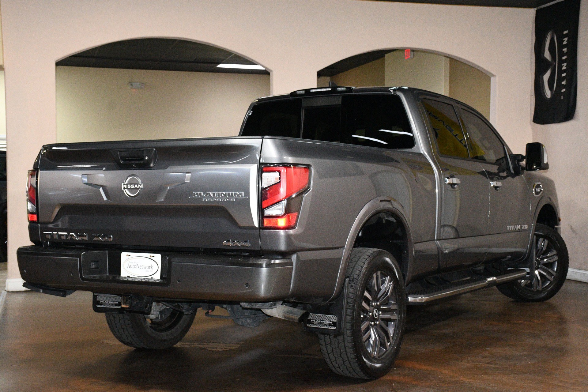 Used 2023 Nissan Titan Platinum Reserve w/ Moonroof Package AWD/4WD image 5