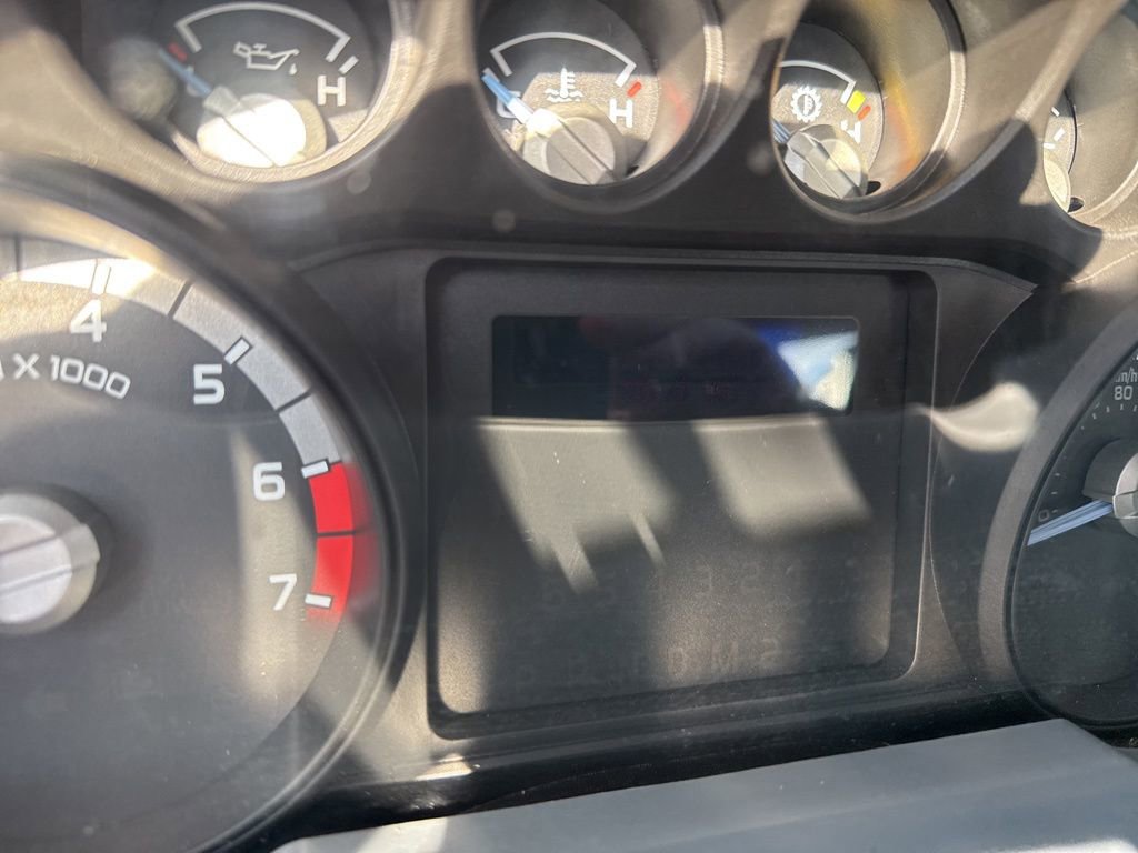 Used 2015 Ford F350 XL AWD/4WD image 6