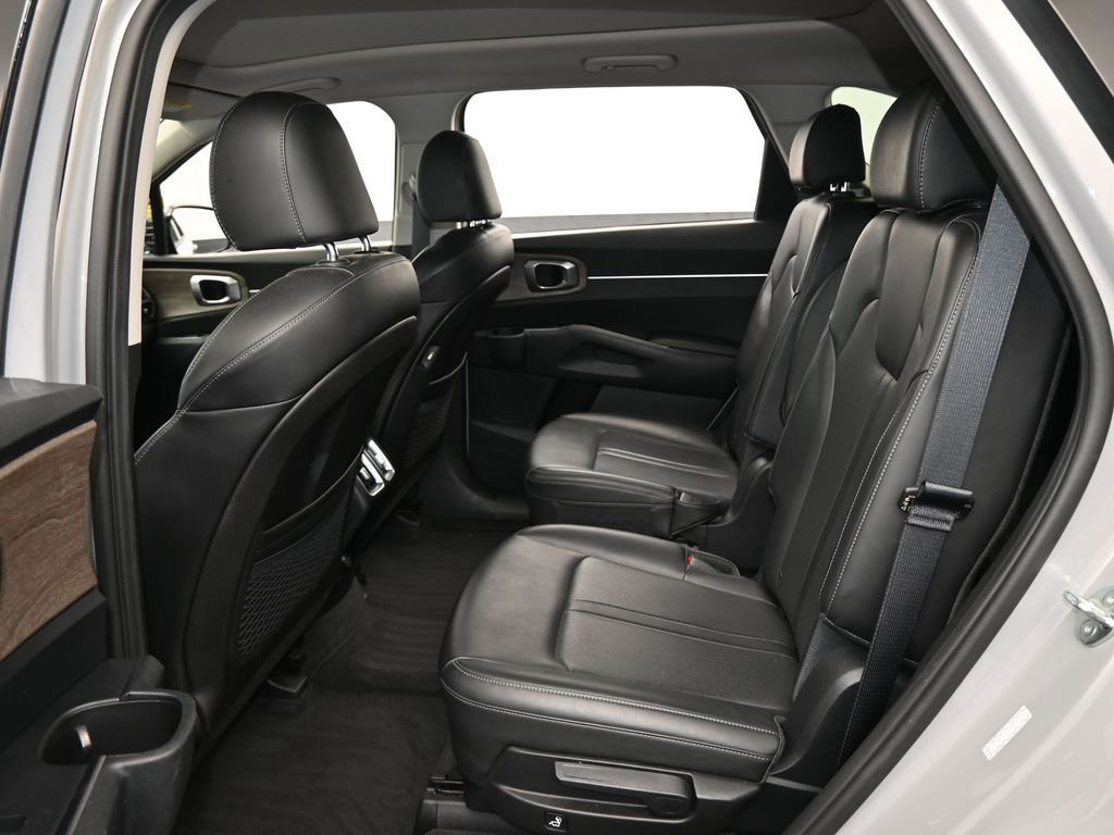 Used 2023 Kia Sorento X-Line EX image 35