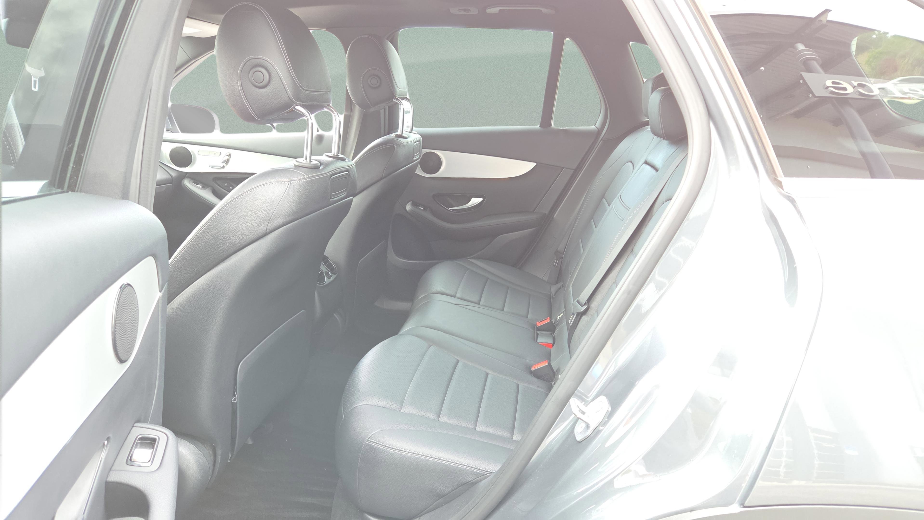 Used 2019 Mercedes-Benz GLC 300 image 10