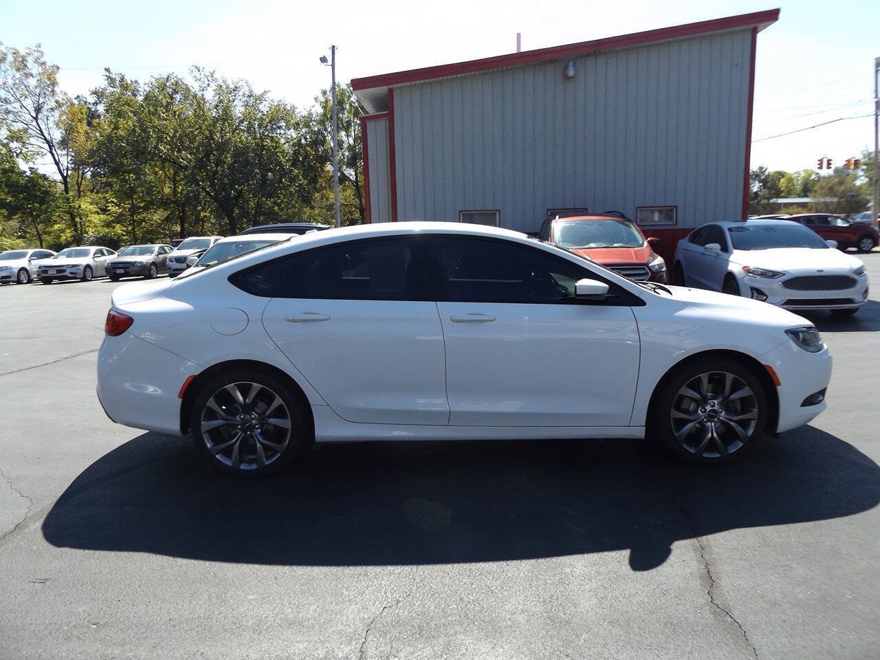 Used 2016 Chrysler 200 S AWD/4WD image 6