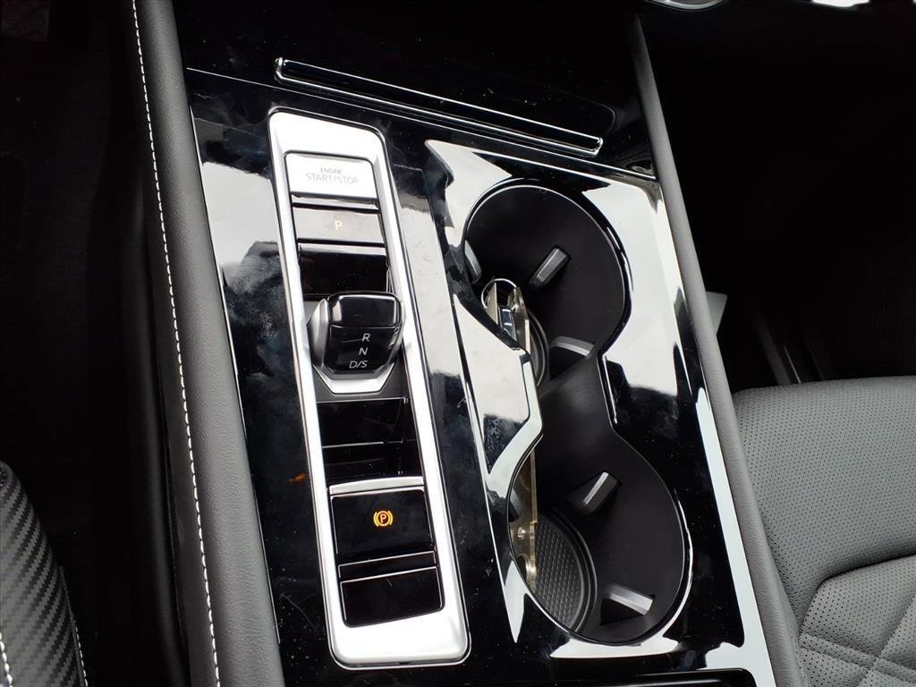 New 2026 Volkswagen Atlas Cross Sport SE image 18