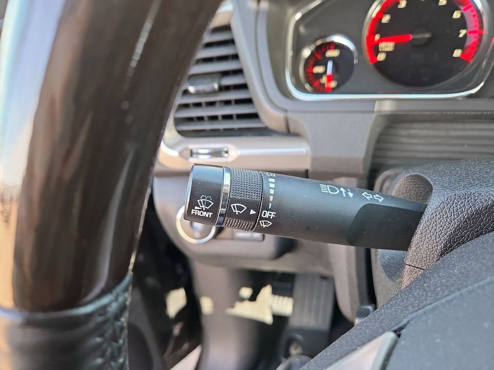 Used 2016 GMC Acadia Denali image 17