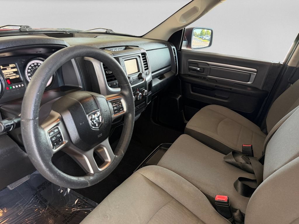 Used 2022 RAM 1500 Classic SLT RWD image 36