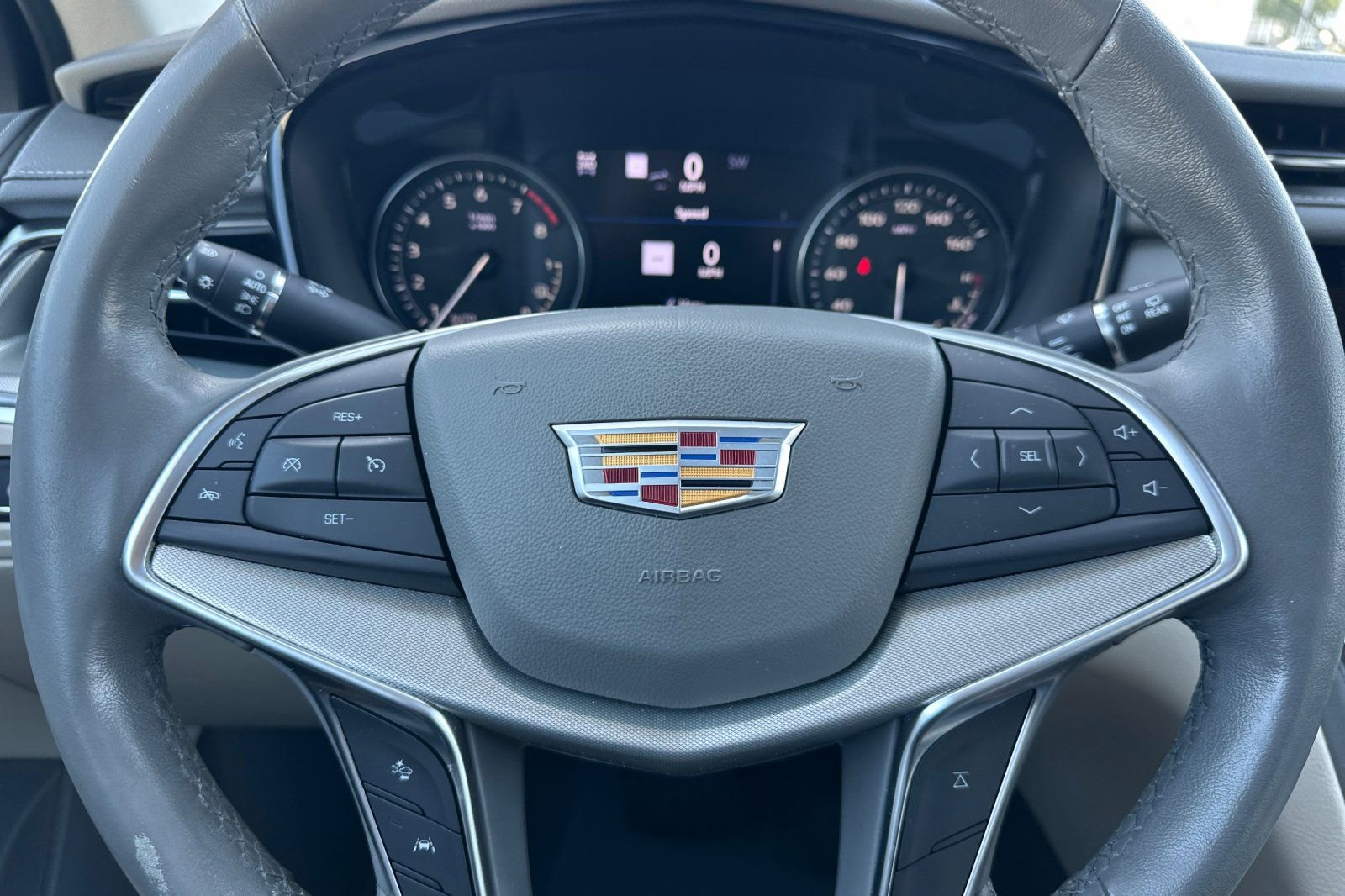 Used 2023 Cadillac XT5 Premium Luxury w/ Technology Package AWD/4WD image 36