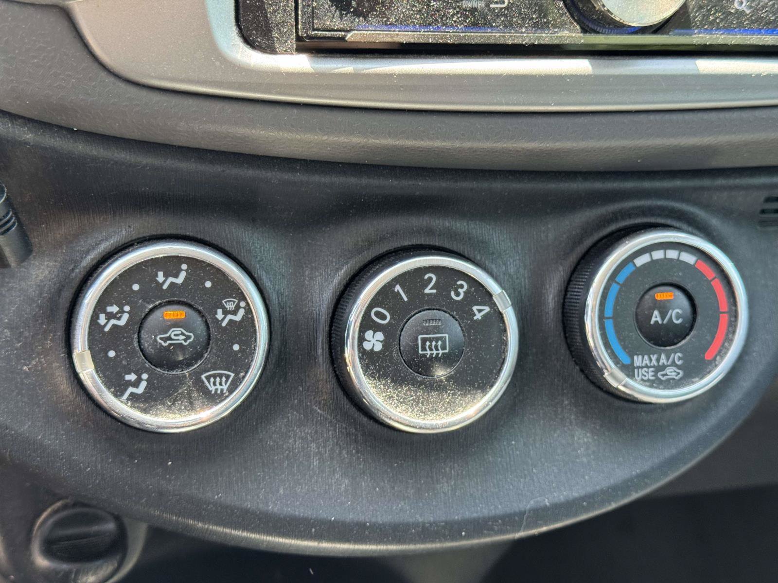 Used 2012 Toyota Yaris SE FWD image 24