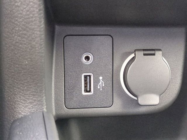 New 2025 Nissan Kicks Play S image 20