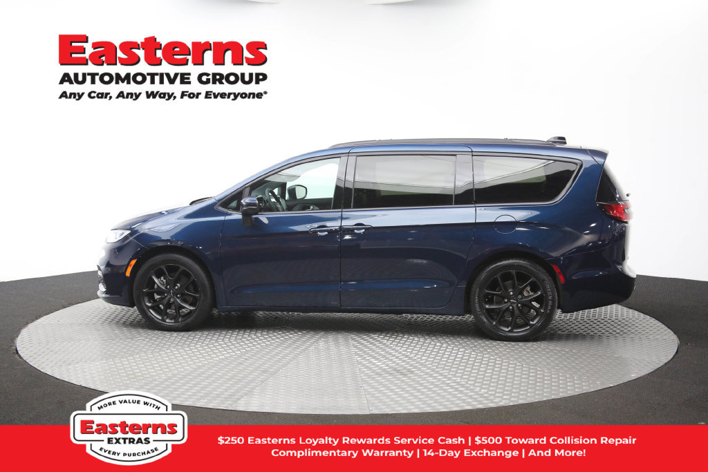 Used 2023 Chrysler Pacifica Touring-L w/ S Appearance Package FWD image 63