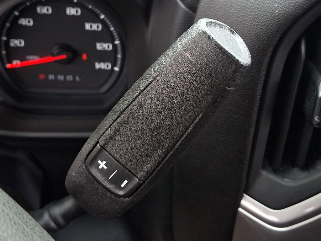 Used 2025 Chevrolet Silverado 2500 Custom image 14