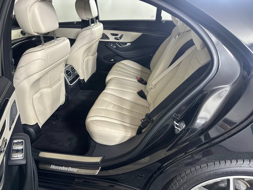 Used 2019 Mercedes-Benz S 450 Sedan image 23