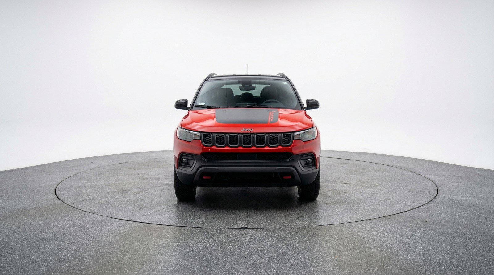 Used 2025 Jeep Compass Trailhawk AWD/4WD image 2