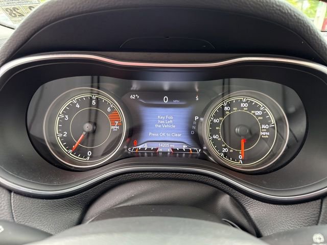 Used 2023 Jeep Cherokee Altitude Lux w/ Lux Elite Package AWD/4WD image 13