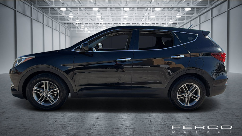 Used 2018 Hyundai Santa Fe Sport FWD image 2