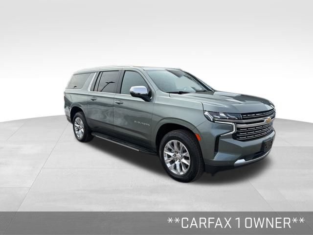 Used 2023 Chevrolet Suburban Premier image 2