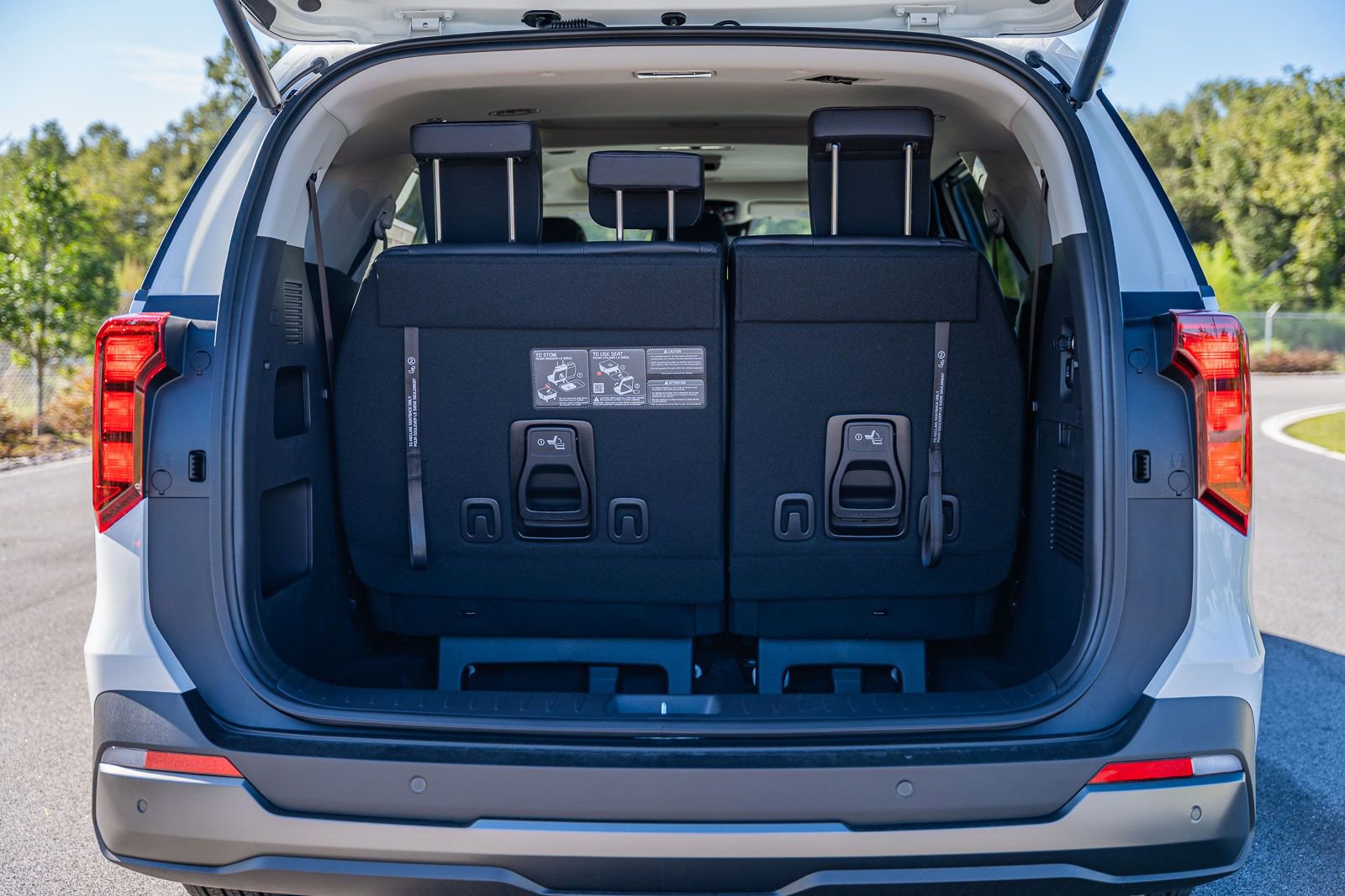 New 2026 Kia Carnival SX image 13