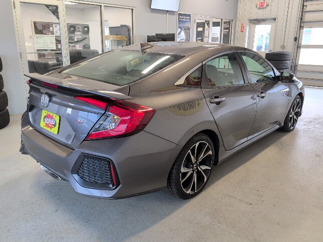 Used 2018 Honda Civic Si image 5