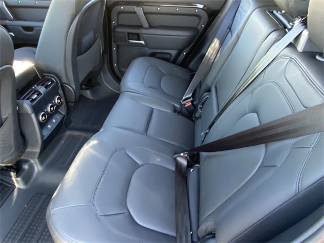 New 2025 Land Rover Defender 130 X-Dynamic SE image 16