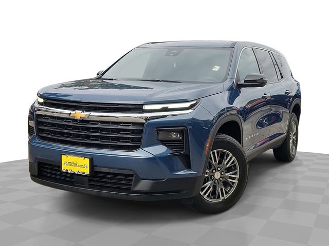Used 2024 Chevrolet Traverse LS FWD image 1