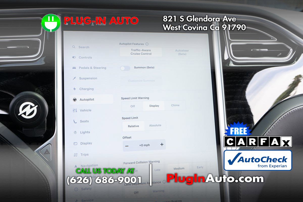 Used 2016 Tesla Model X 75D image 27