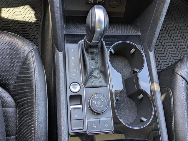 Used 2018 Volkswagen Atlas SEL Premium image 13