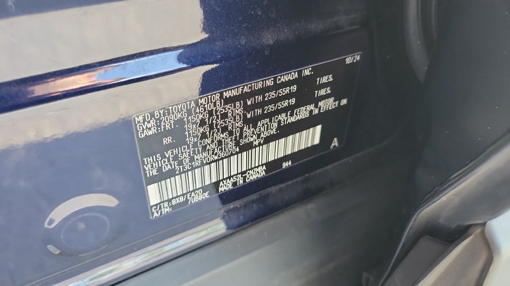 Used 2024 Toyota RAV4 XLE Premium FWD image 28