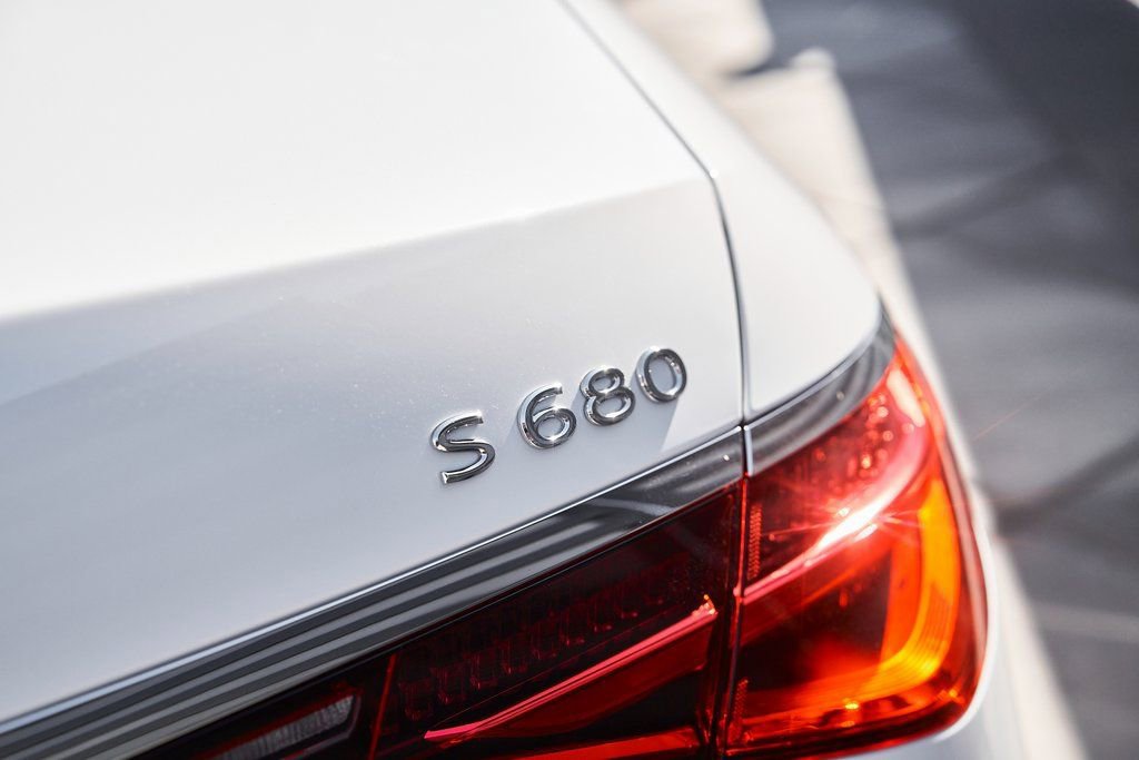 Used 2025 Mercedes-Benz Maybach S 680 4MATIC image 13