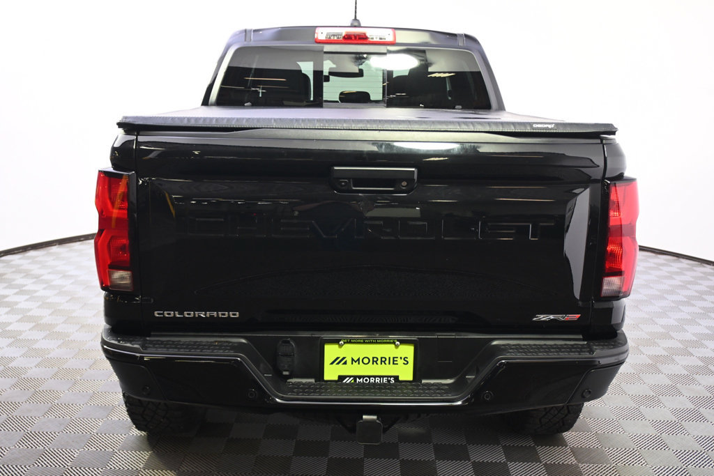 Used 2024 Chevrolet Colorado ZR2 w/ ZR2 Convenience Package III AWD/4WD image 5