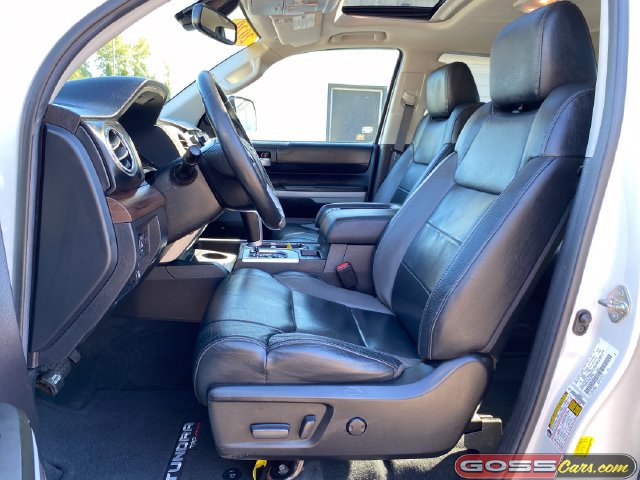 Used 2020 Toyota Tundra Limited w/ Limited Premium Package AWD/4WD image 28