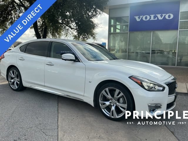 Used 2015 INFINITI Q70 L 3.7 w/ Deluxe Touring Package