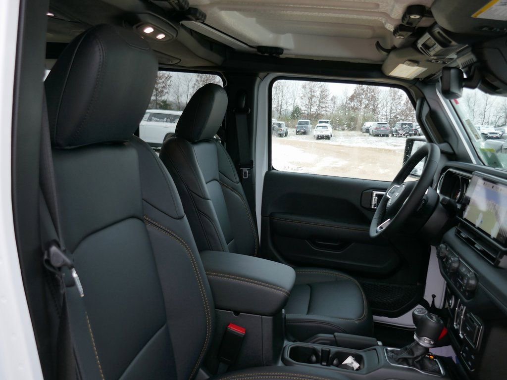 New 2026 Jeep Wrangler Sahara image 9