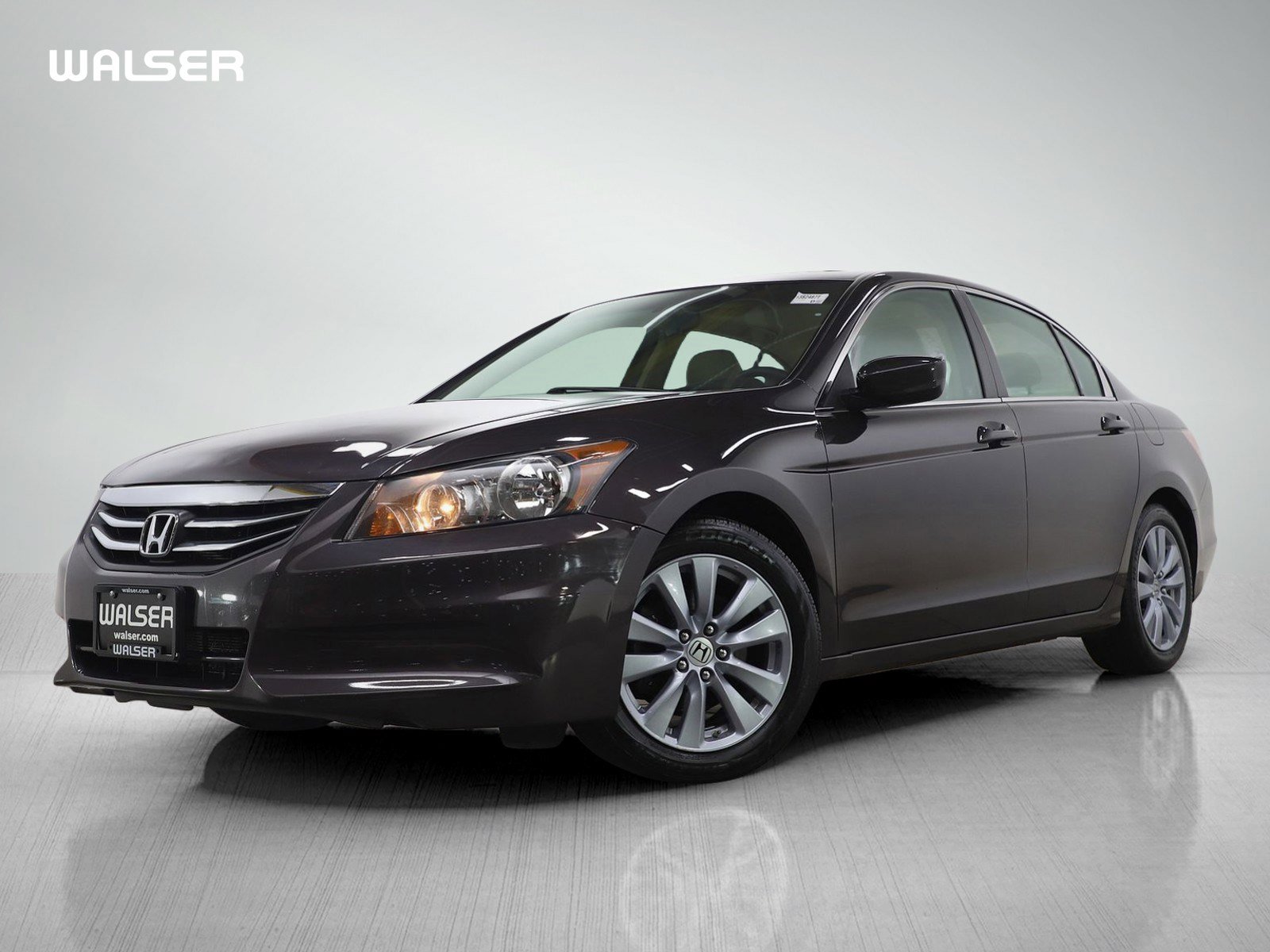 Used 2011 Honda Accord EX image 1