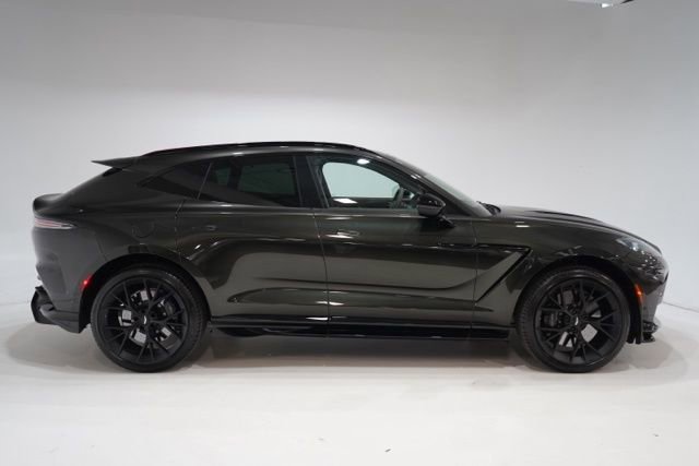 Used 2025 Aston Martin DBX 707 image 8