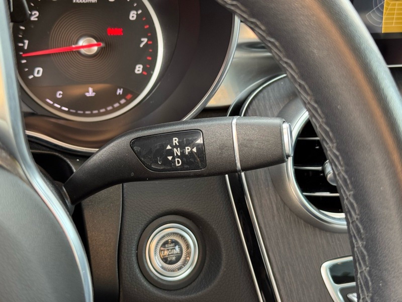 Certified 2022 Mercedes-Benz GLC 300 image 33