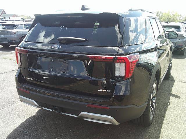 Used 2025 Ford Explorer Platinum w/ LUX Leather Package AWD/4WD image 2