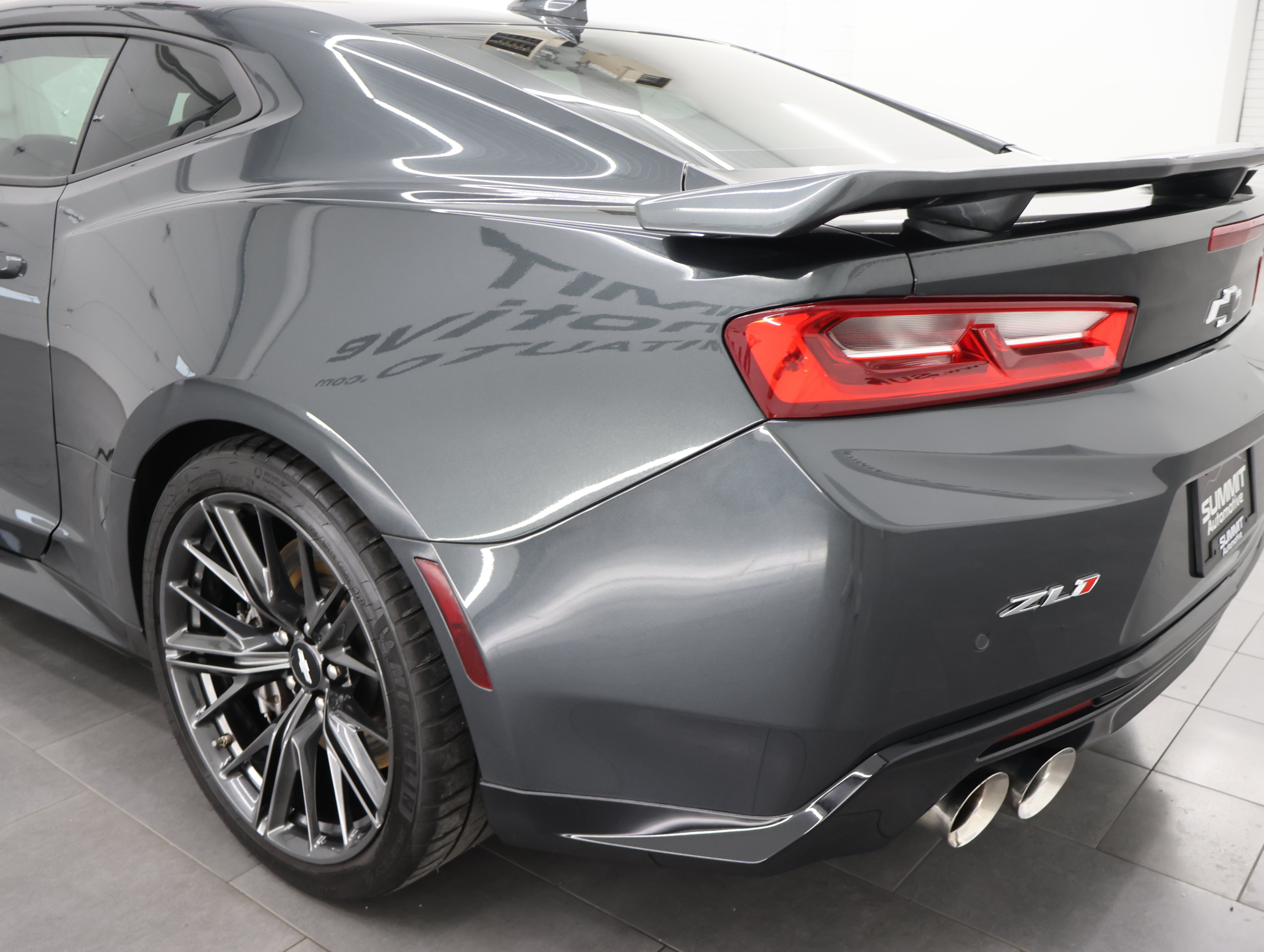 Used 2017 Chevrolet Camaro ZL1 RWD image 27