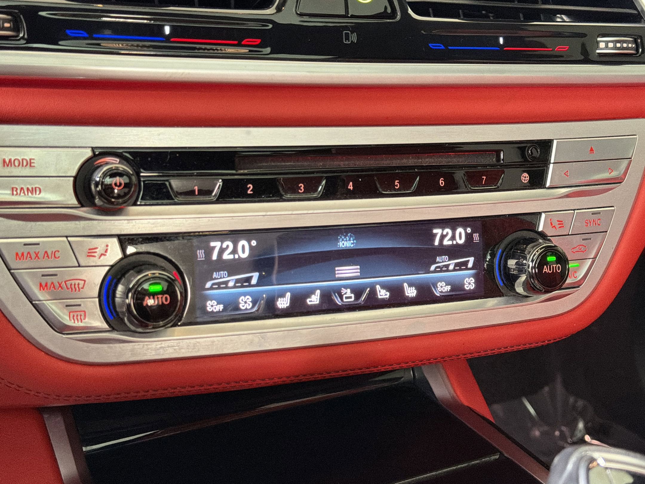 Used 2017 BMW 750i RWD image 21