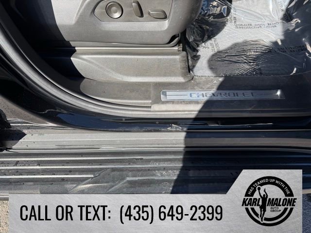 Used 2023 Chevrolet Suburban RST w/ Sport Performance Package image 41