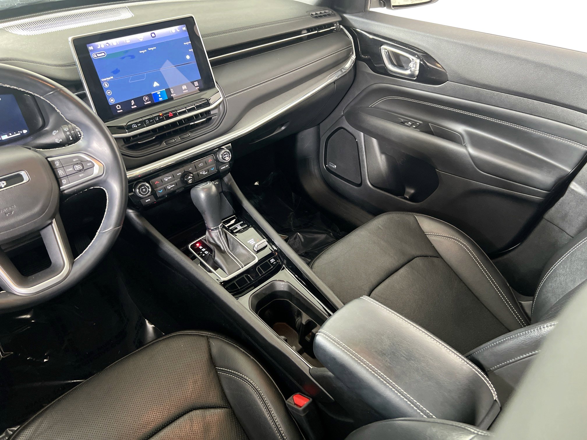 Used 2022 Jeep Compass High Altitude image 23